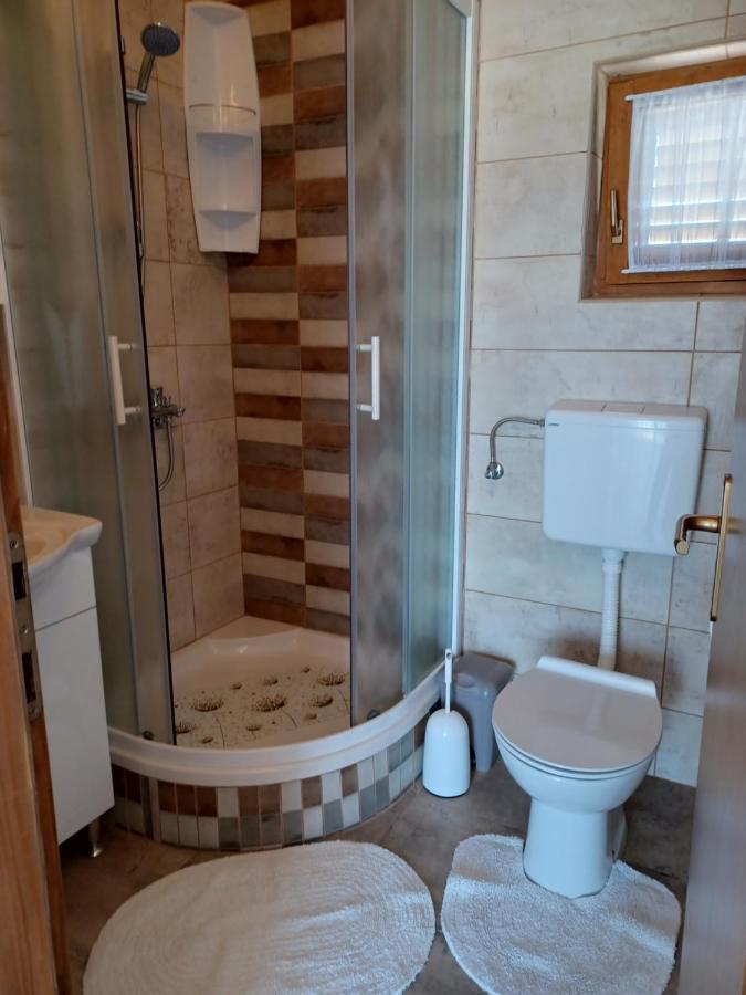 Apartmani MATKO Betina  Bagian luar foto